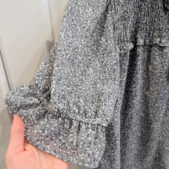 Pleione Gray Patterned Blouse - Picture 4 of 9